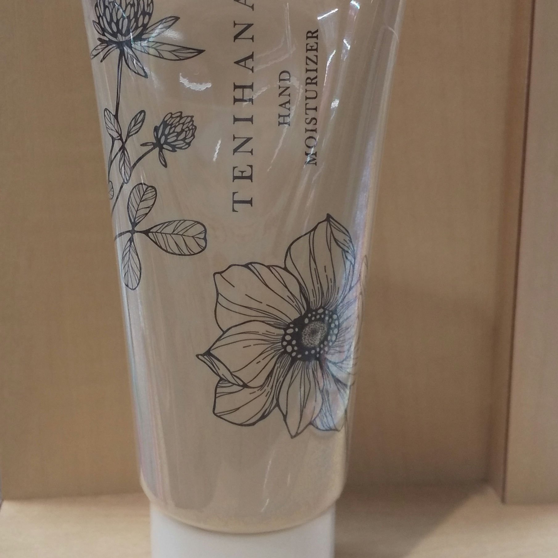 テニハナ/水橋保寿堂製薬/ハンドクリームを使ったクチコミ（1枚目）