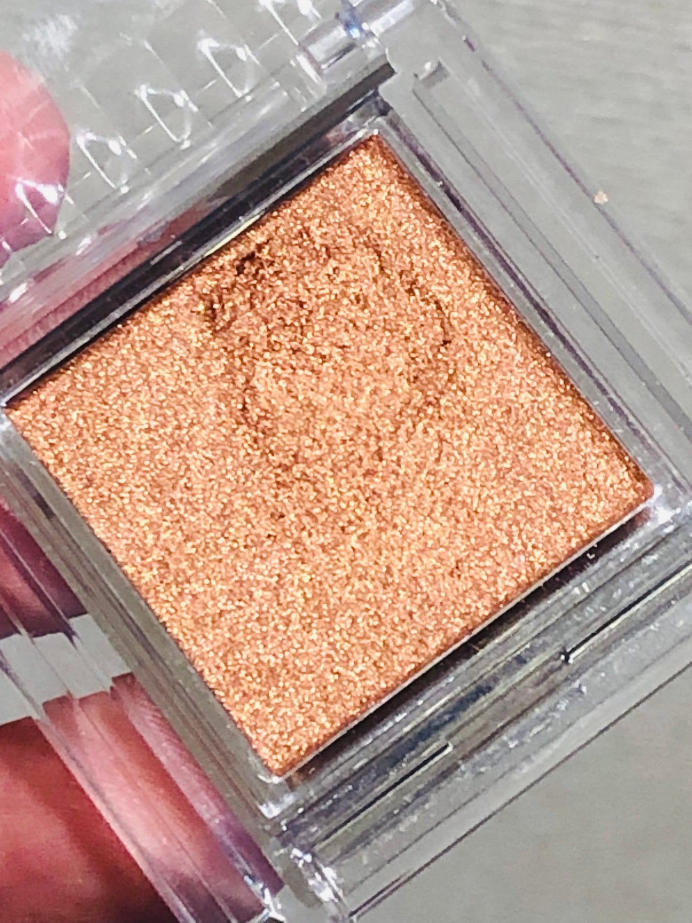 シングルカラーアイシャドウ/CEZANNE/単色アイシャドウを使ったクチコミ(2枚目)