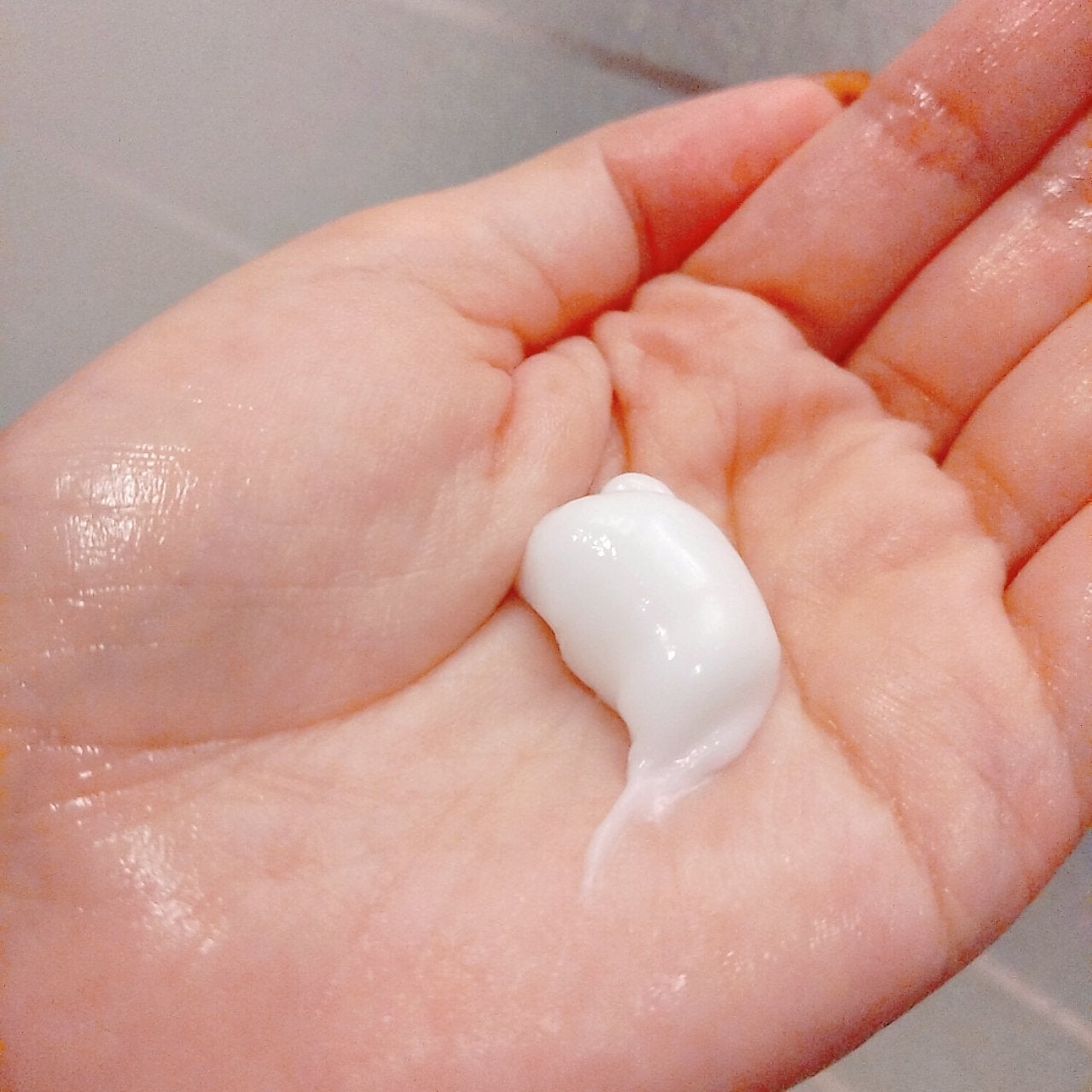 リフレッシュ マッサージクリーム/h&s/洗い流すヘアトリートメントを使ったクチコミ(2枚目)