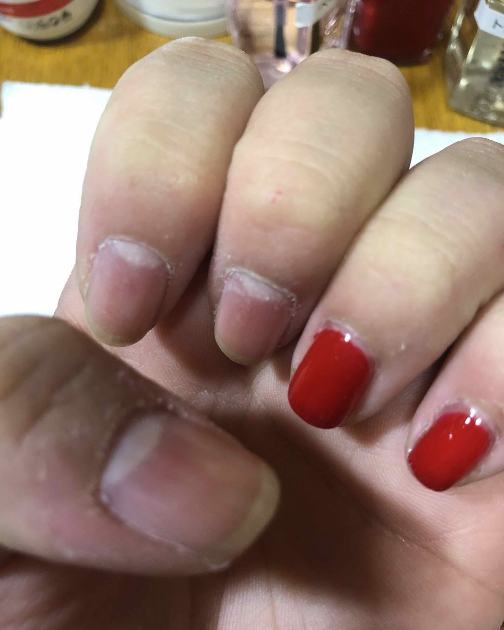 セリア サージュ 水性ネイル ベースコートのクチコミ「これ！！なんと、108円です！！セリアで売ってました！！すぐにネイルをオフしたい人！！これめっ.....」（3枚目）