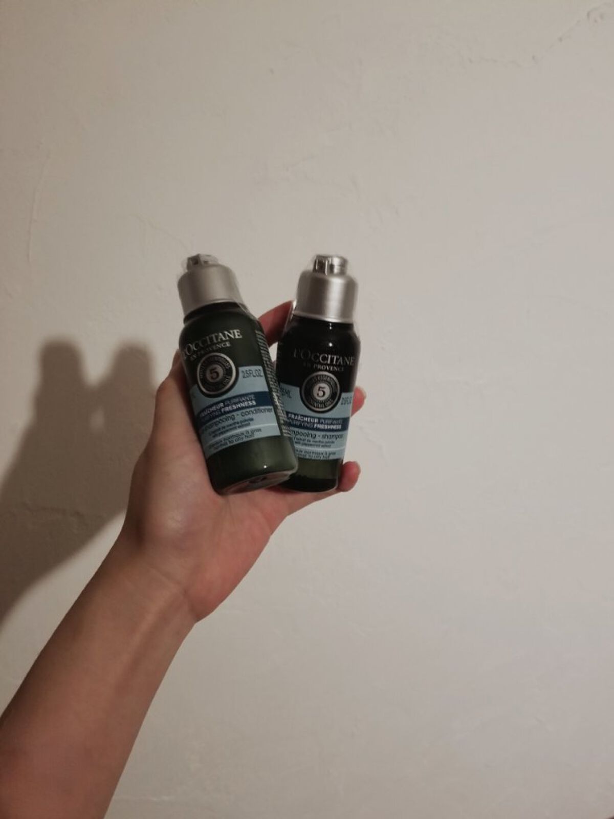 ãã¡ã€ãããŒãã¹ ãã¥ã¢ãã¬ãã·ã¥ãã¹ ã·ã£ã³ããŒïŒã³ã³ãã£ã·ã§ããŒ/L'OCCITANE/åžè²©ã·ã£ã³ããŒã䜿ã£ãã¯ãã³ãïŒ1æç®ïŒ