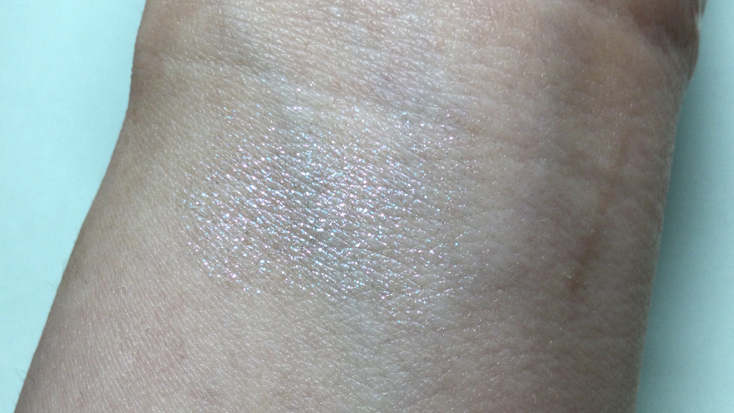 シャドーカスタマイズ　（ブリリアントグリッター）/MAJOLICA MAJORCA/グリッターを使ったクチコミ（2枚目）