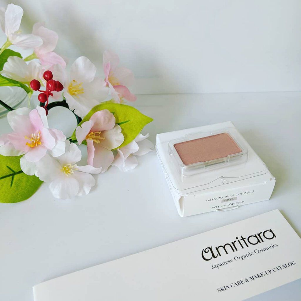 ハイビスカスチーク/AMRITARA/パウダーチークを使ったクチコミ（1枚目）