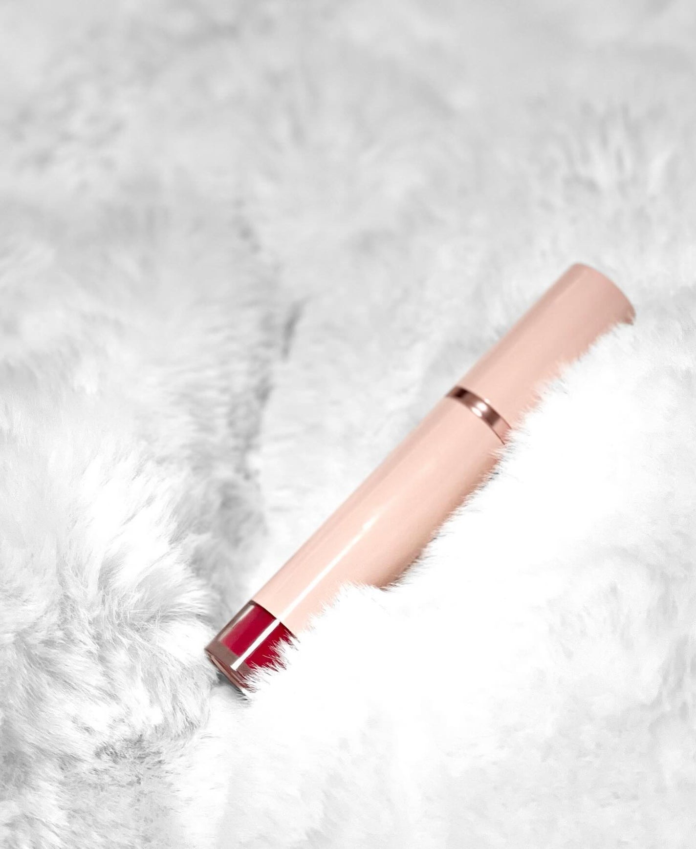 ムードインハンサーウォーターリキッドグロウ/hince/口紅を使ったクチコミ(1枚目)