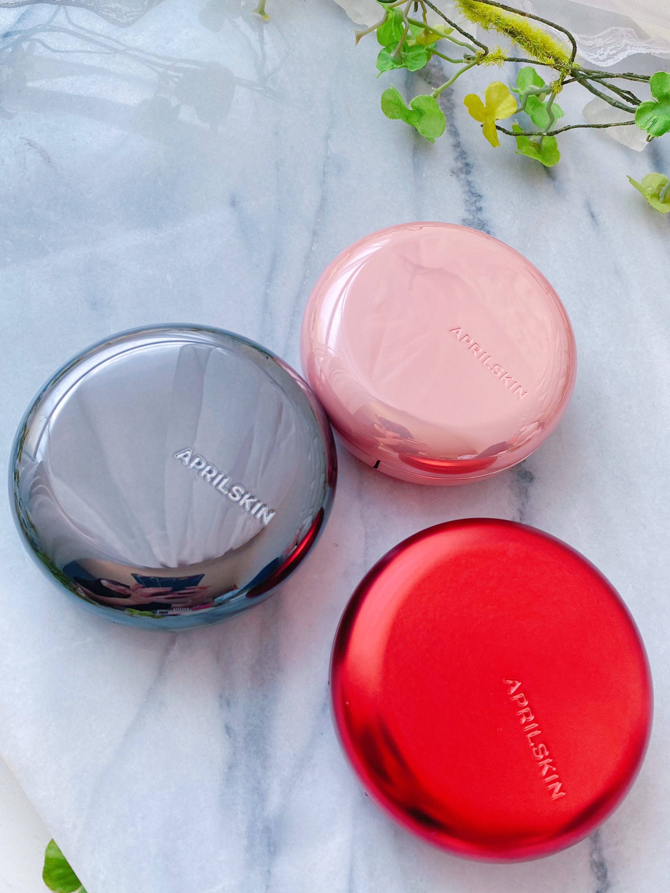 ハイパーカバーフィットクッション red/APRILSKIN/クッションファンデーションを使ったクチコミ（2枚目）