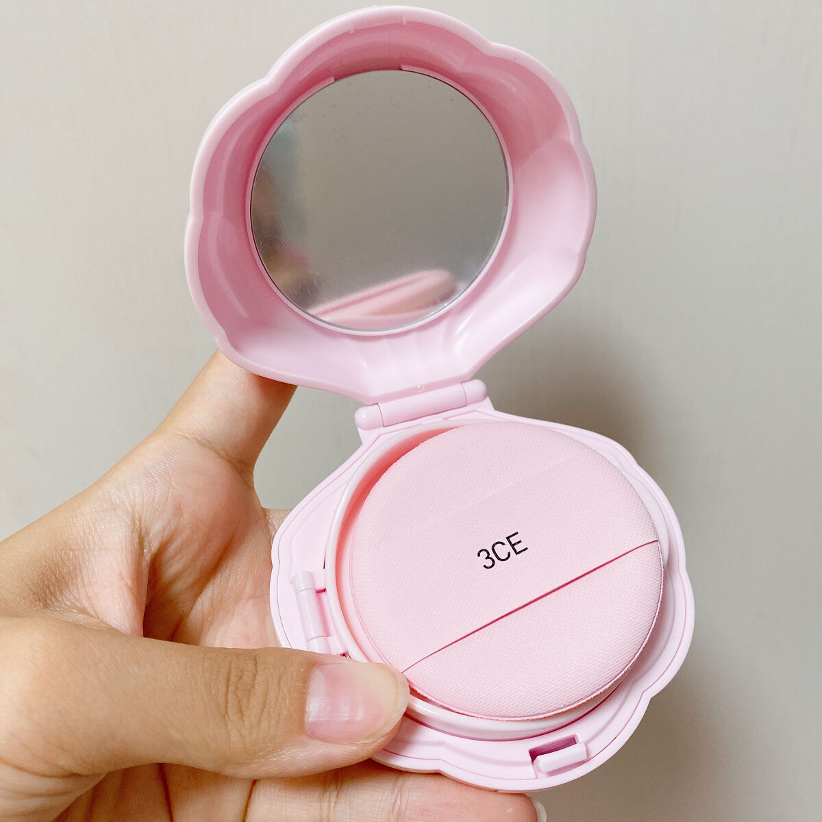 LOVE 3CE BABY GLOW CUSHION/3CE/クッションファンデーションを使ったクチコミ（2枚目）