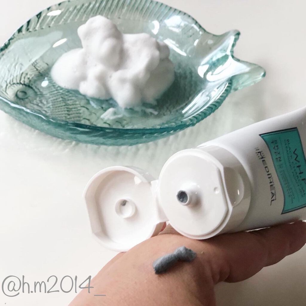 MEDIHEAL W.H.P ブラックチャコール クレンジングフォーム JEX（80ｍL）のクチコミ「MEDIHEAL  W.H.ＰブラックチャコールクレンジングフォームJEX さらりとしたクリー.....」（3枚目）