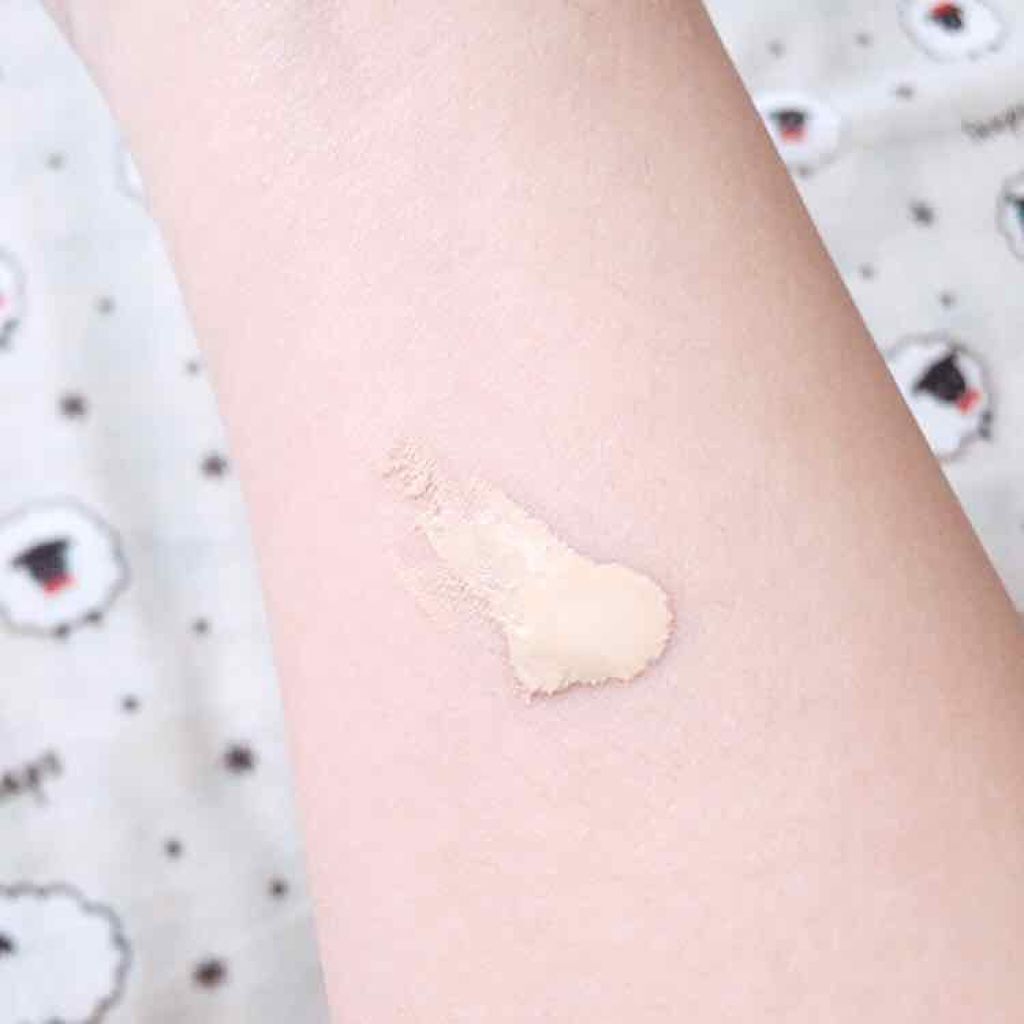 UV リキッド ファンデーション 33 オークル系/ちふれ/リキッドファンデーションを使ったクチコミ（2枚目）