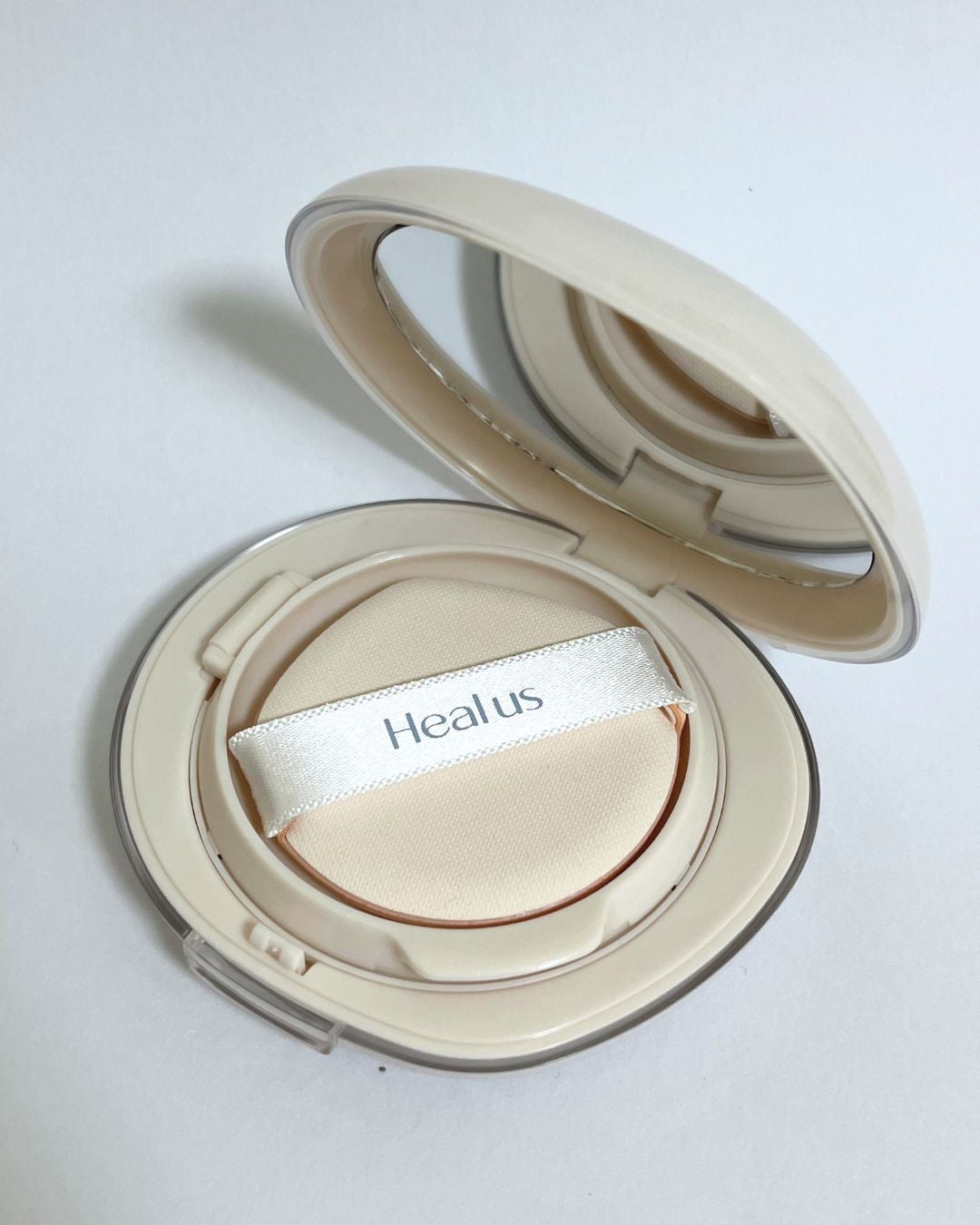 ブリージンググロークッション/Healus/クッションファンデーションを使ったクチコミ(2枚目)