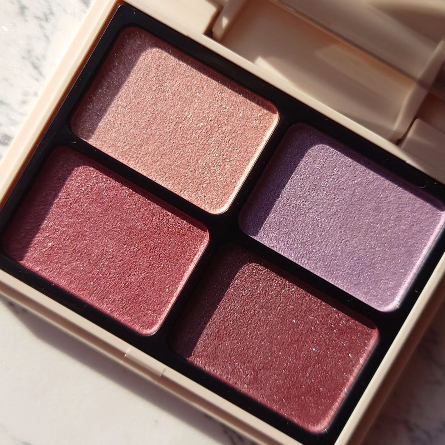 ニュアンスカラーアイズ/Enamor/アイシャドウパレットを使ったクチコミ(2枚目)