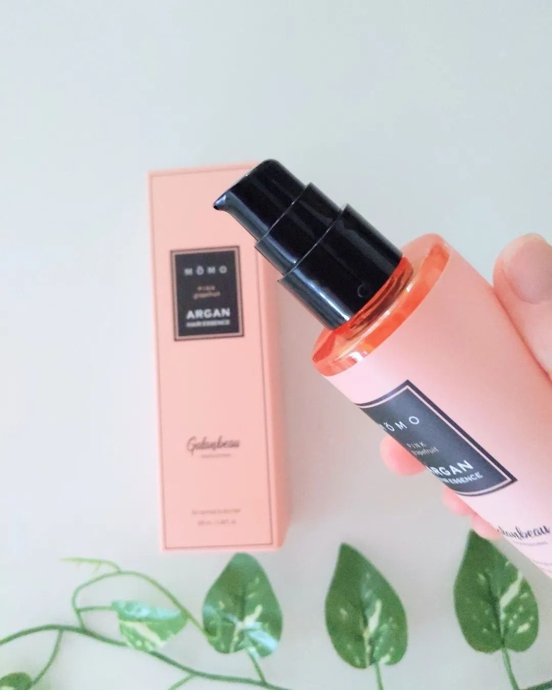 モモアルガンヘアエッセンス/ガランビュー/ヘアオイルを使ったクチコミ(2枚目)