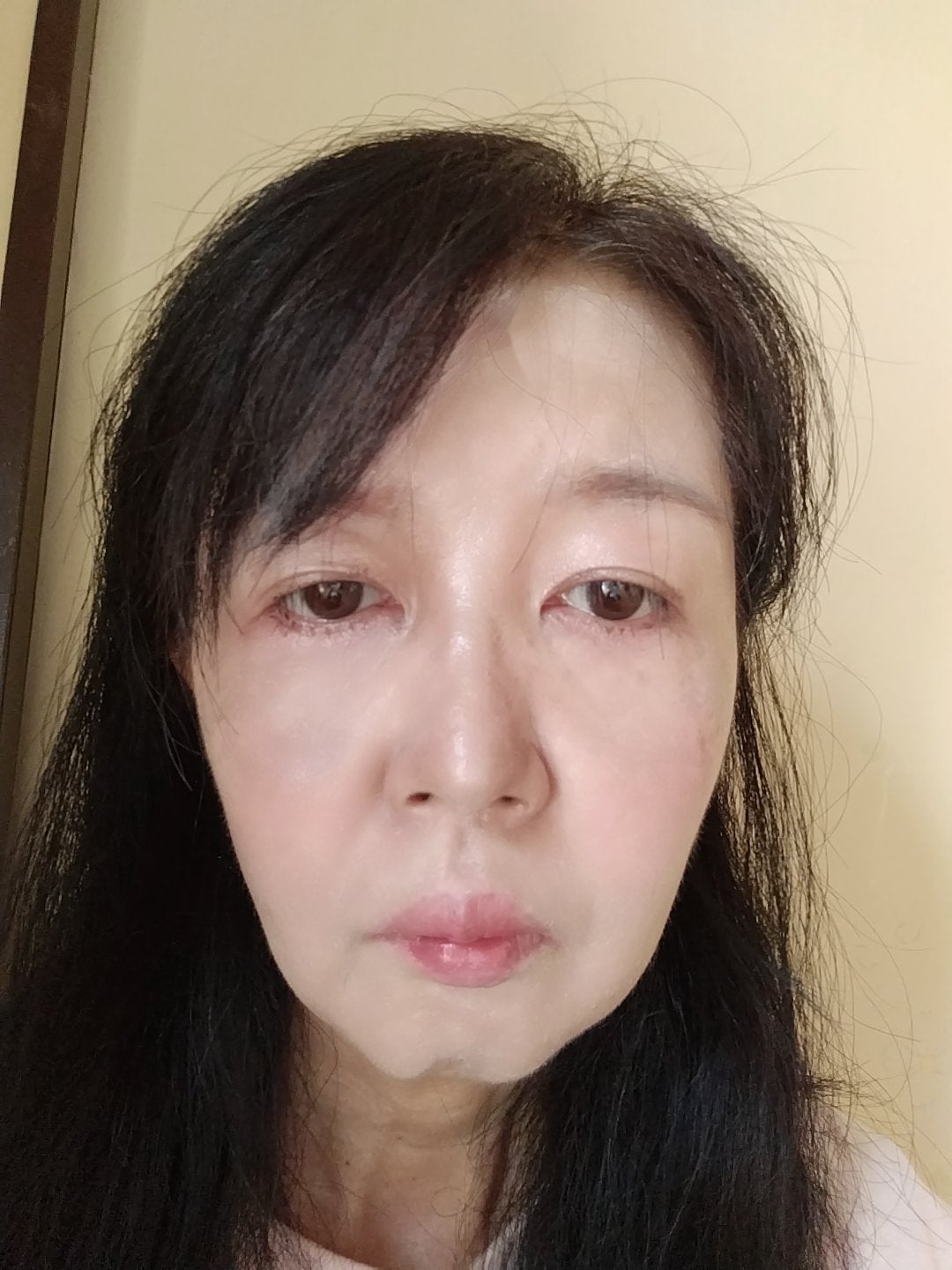 ともちゃん on LIPS 「いつもこのメイク用品で、メイク沼してます。スキンケアも、大事に..」(1枚目)