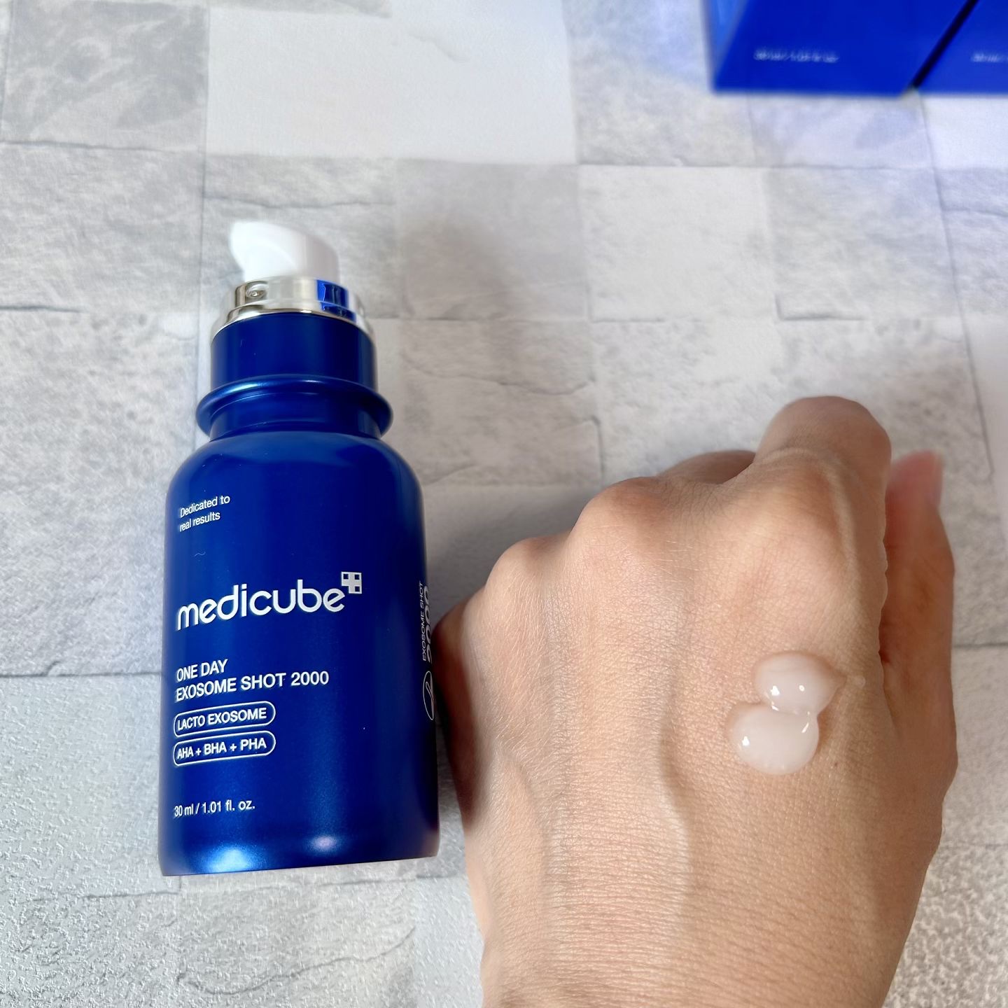 ゼロ1DAYエクソソームショット2000/MEDICUBE/美容液を使ったクチコミ（2枚目）