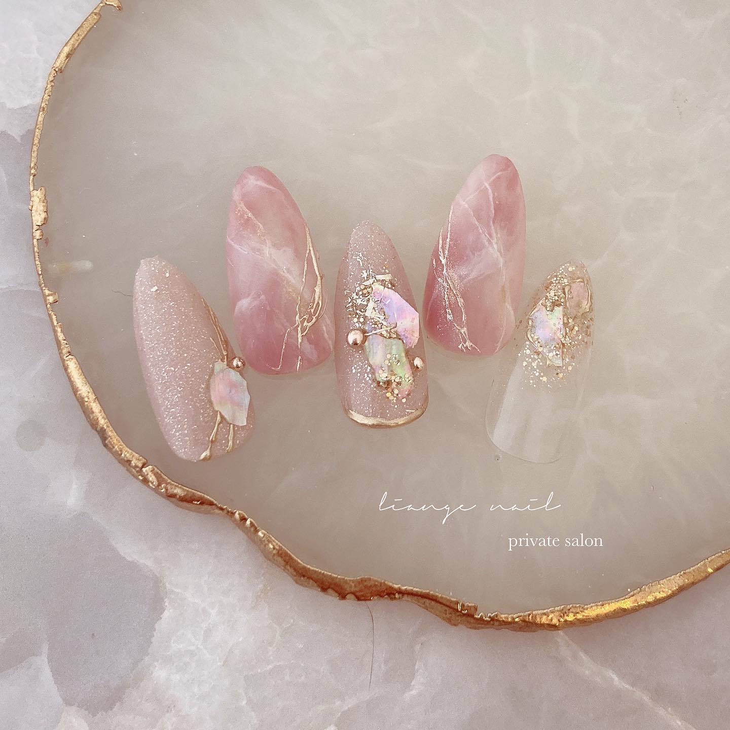 #リアンジェネイル,#柏ネイル,#ネイル,#春ネイル,#大人ニュアンスネイル,#ニュアンスネイル,#ジェルネイル,#ミラーネイル,#シェルネイル,#天然石ネイル,#夏ネイルのネイルデザイン