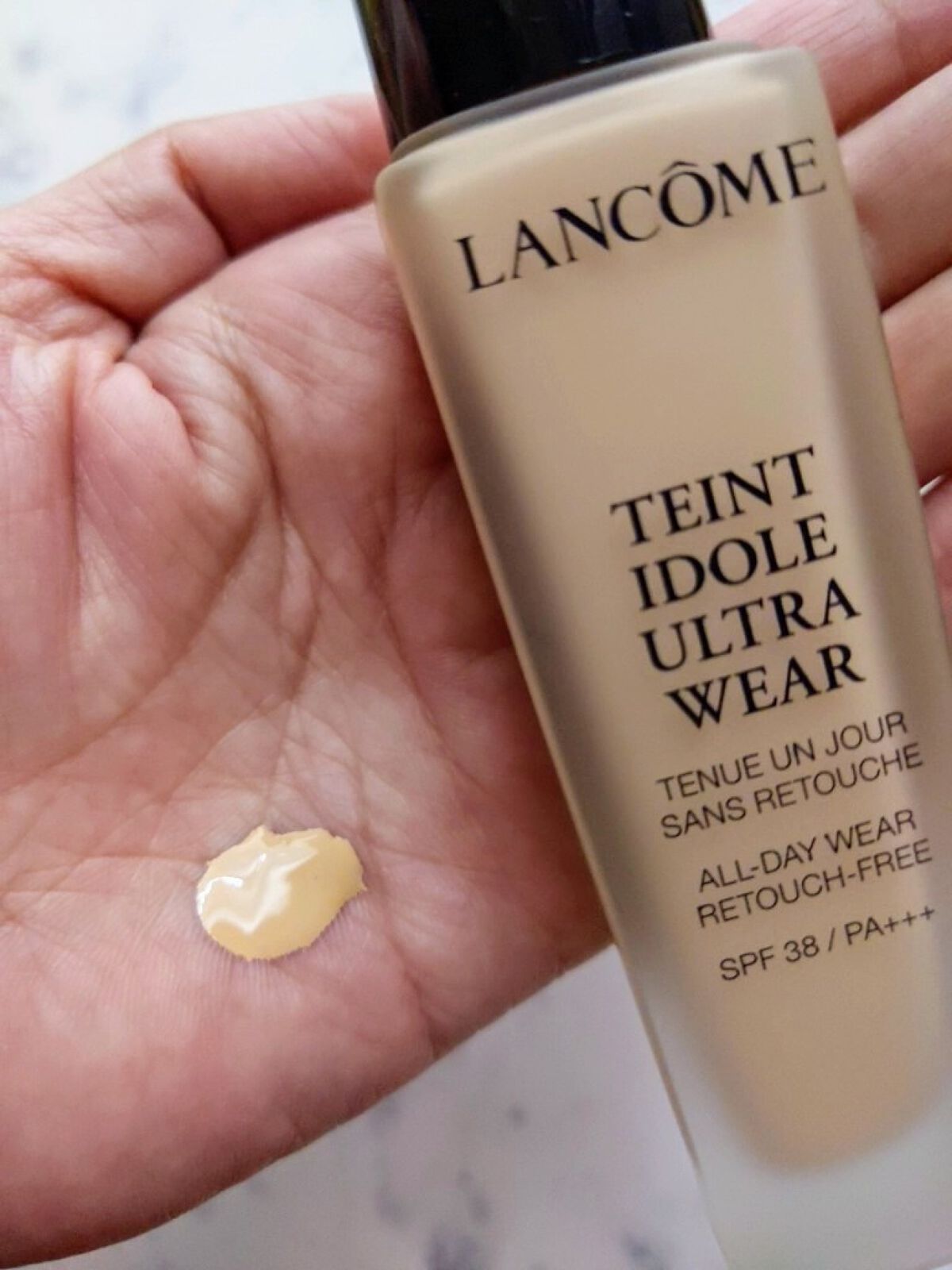 タンイドル ウルトラ ウェア リキッド/LANCOME/リキッドファンデーションを使ったクチコミ（2枚目）