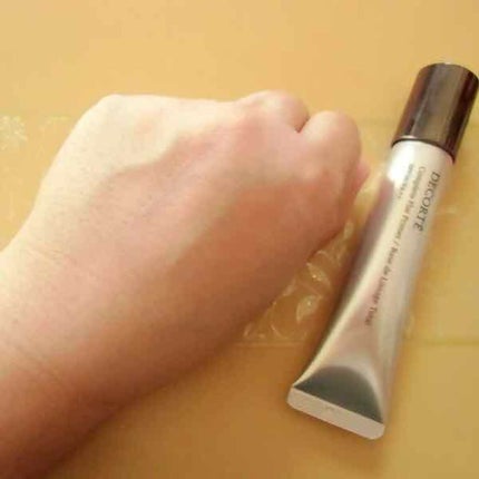 コンプリート フラット プライマー/DECORTÉ/化粧下地を使ったクチコミ(4枚目)