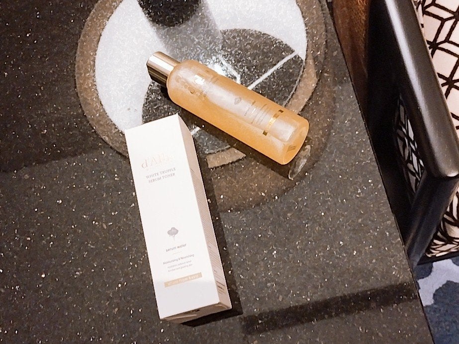 mcgroupakiko on LIPS 「旅先でもお気に入りの【🌙d'Alba(Instagram)🌙】..」(4枚目)