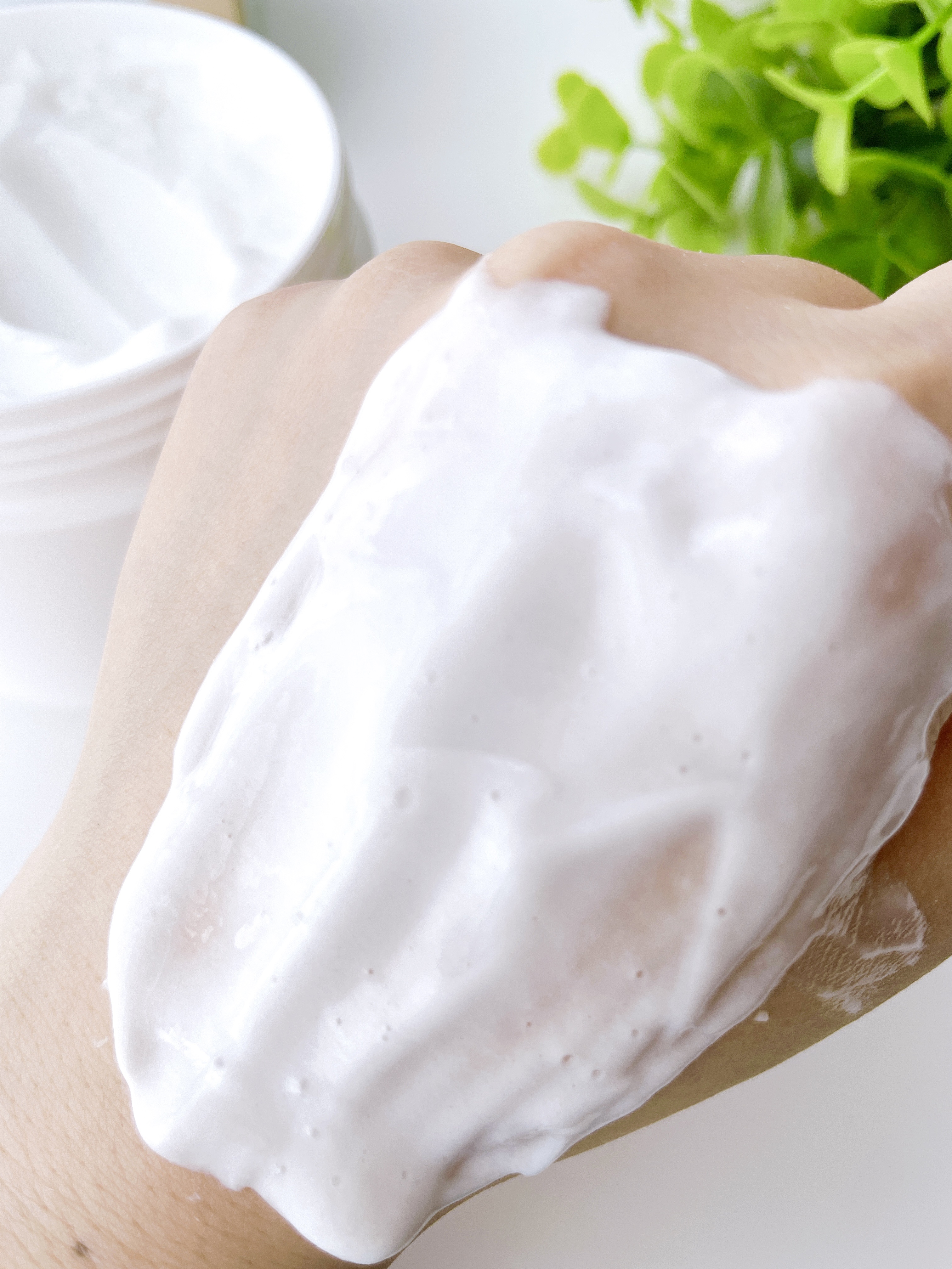 ダヴ クリームボディウォッシュ ジョイアスグロウ/ダヴ/ボディソープを使ったクチコミ（3枚目）