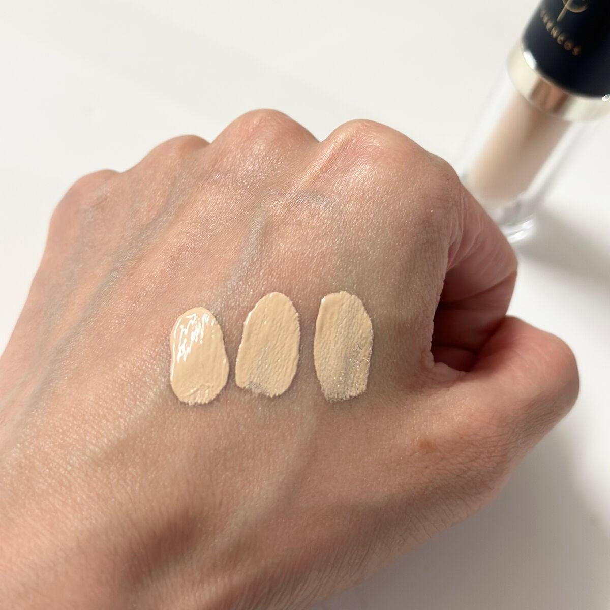 タトゥーウォータープルーフスカーコンシーラー/フォレンコス/リキッドコンシーラーを使ったクチコミ(5枚目)