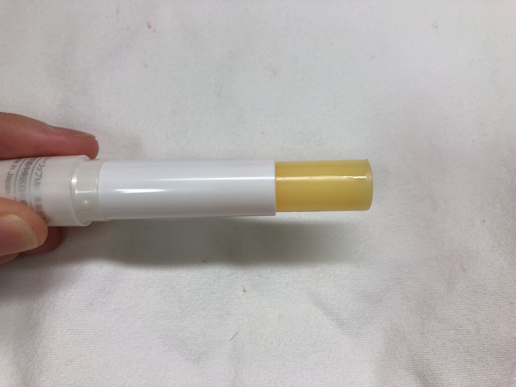 ニベア ディープモイスチャーリップ/ニベア/リップクリームを使ったクチコミ（2枚目）