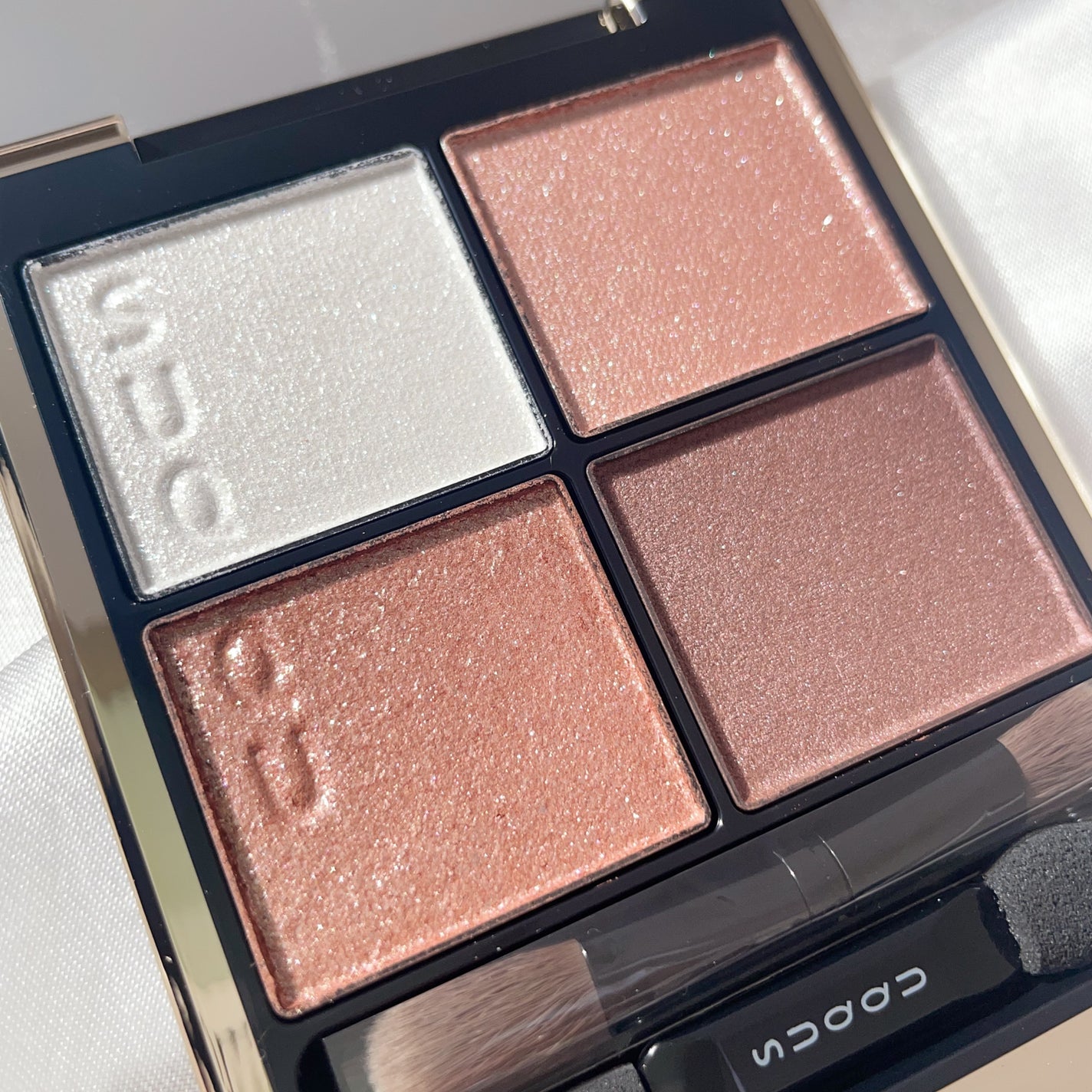 シグニチャー カラー アイズ/SUQQU/アイシャドウパレットを使ったクチコミ(2枚目)