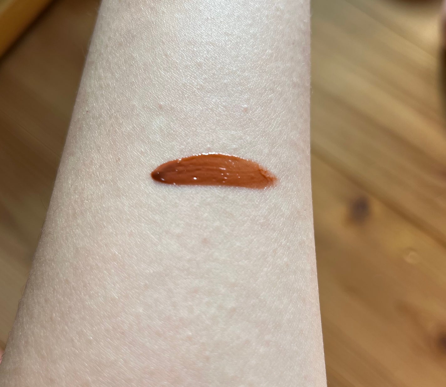 アンドバイロムアンド グラッシーボムティント/&nd by rom&nd/リップティントを使ったクチコミ(1枚目)