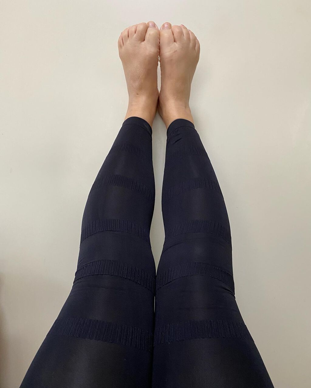 pikopiko on LIPS 「ギュットシェイプ24時間※履くだけで気になる6か所全てカバー!..」(6枚目)