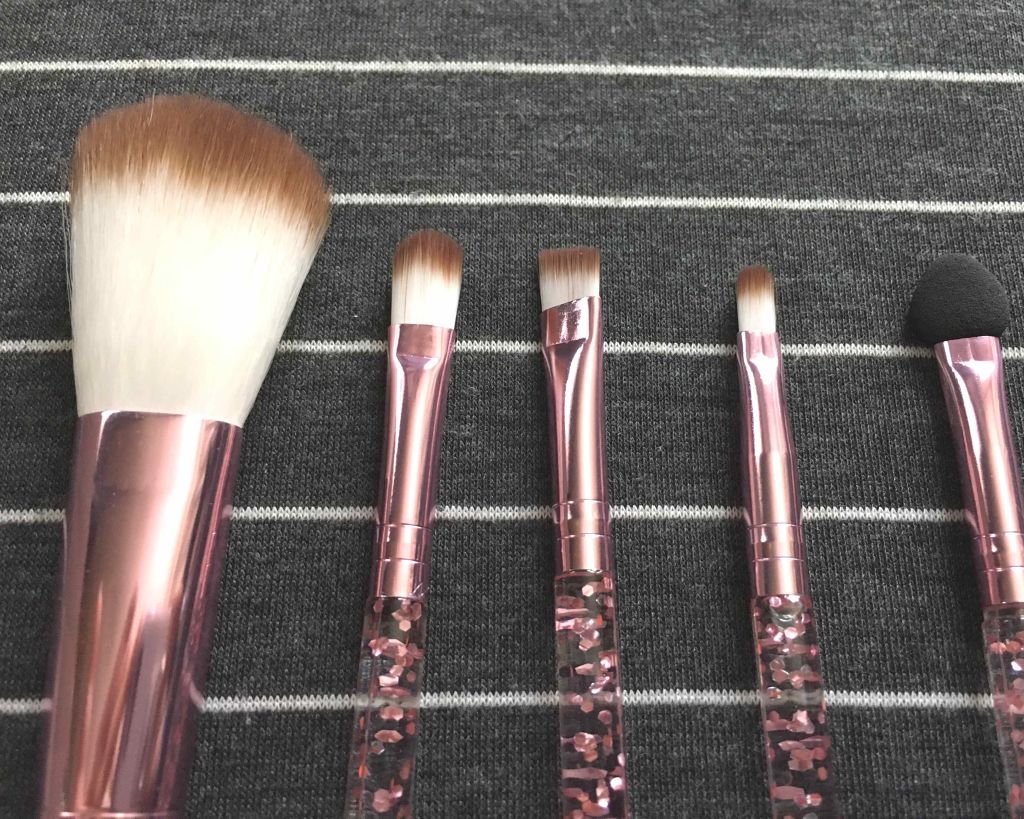 メイクブラシセット/3COINS/メイクブラシを使ったクチコミ(3枚目)
