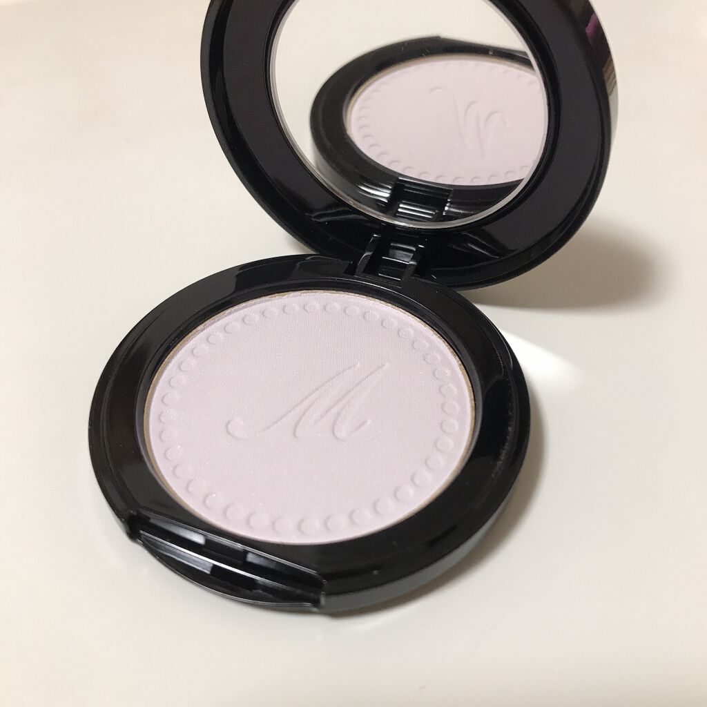 イルミネイティング プレスト パウダー/レ・メルヴェイユーズ ラデュレ/プレストパウダーを使ったクチコミ（2枚目）