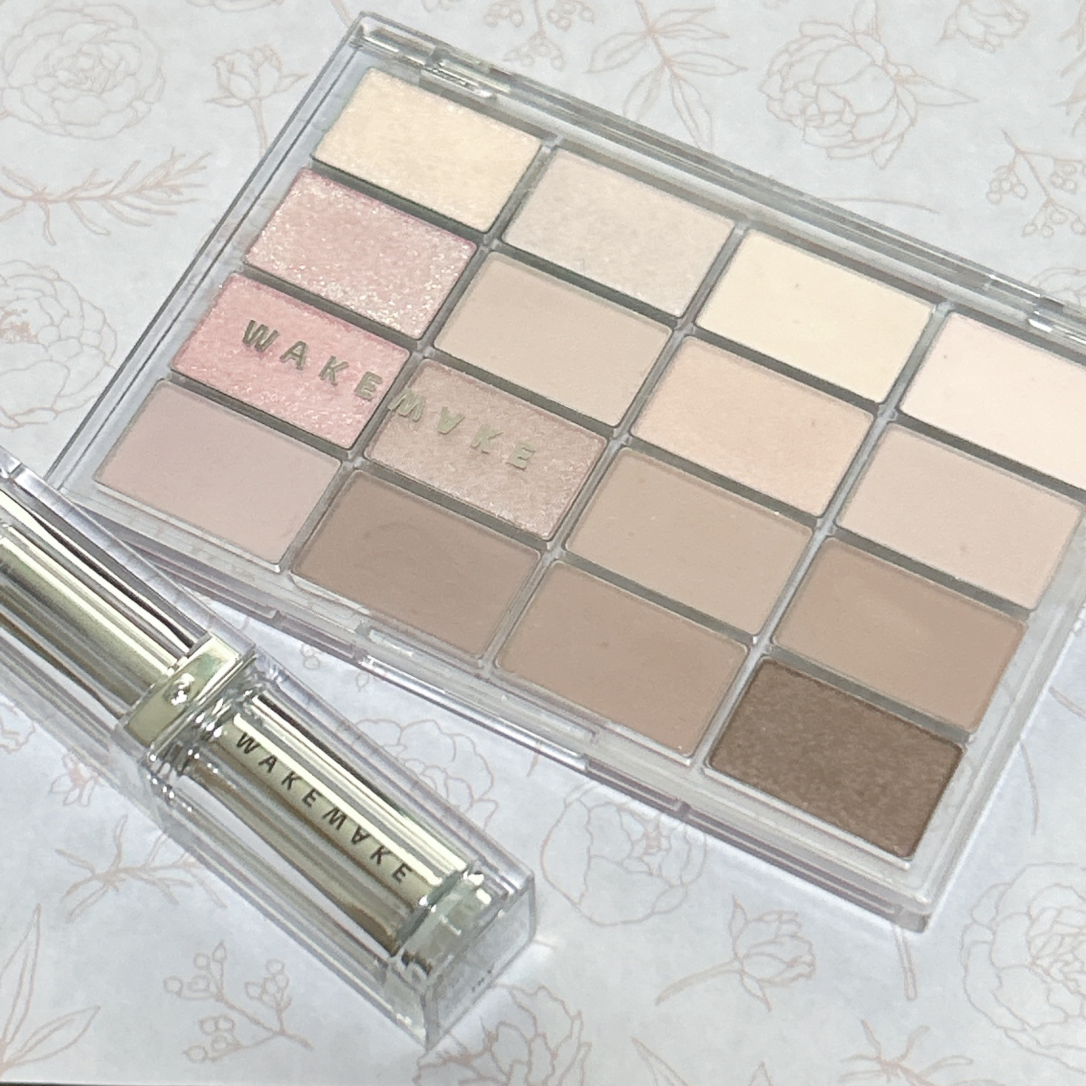 デュイジェルグレーズスティック/wakemake/口紅を使ったクチコミ（1枚目）