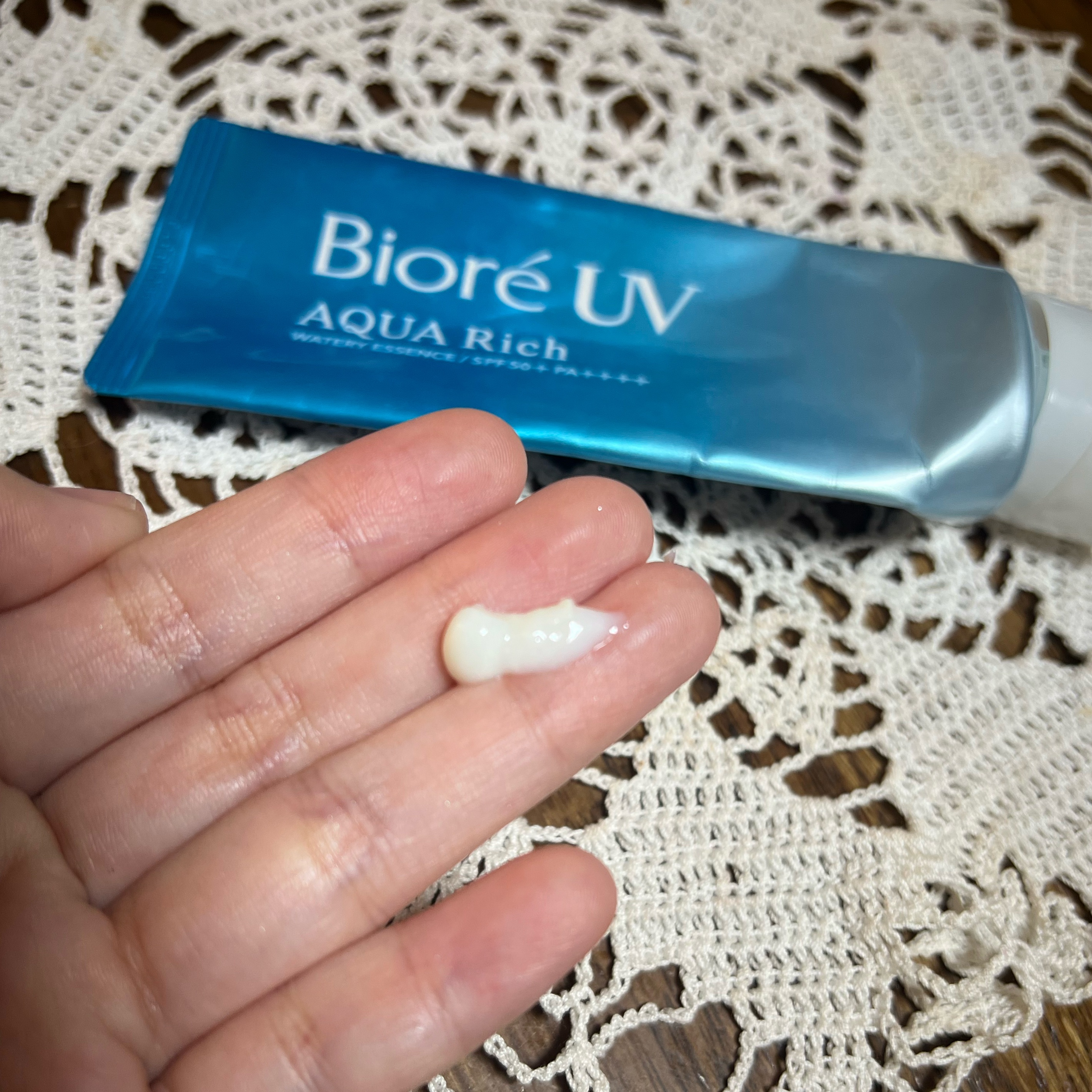 ビオレUV アクアリッチ ウォータリーエッセンス/ビオレ/日焼け止めローションを使ったクチコミ（2枚目）