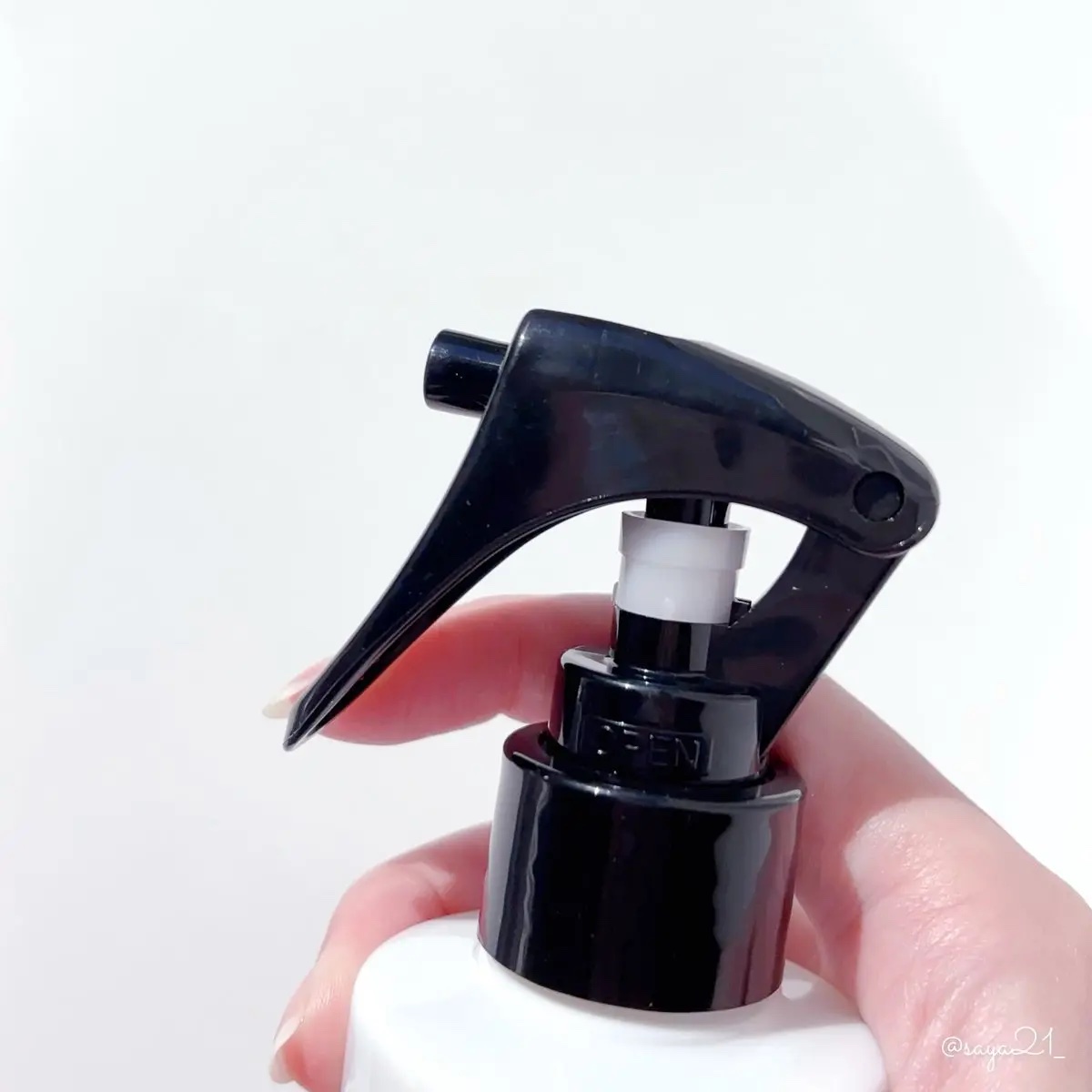 Wonjungyo ウォンジョンヨ ヘアプロテクトウォッシュミストのクチコミ「ウォンジョンヨヘアからミストタイプのプレシャンプーが登場🧜🏻‍♀️🫧

⚜️Wonjungyo.....」（2枚目）