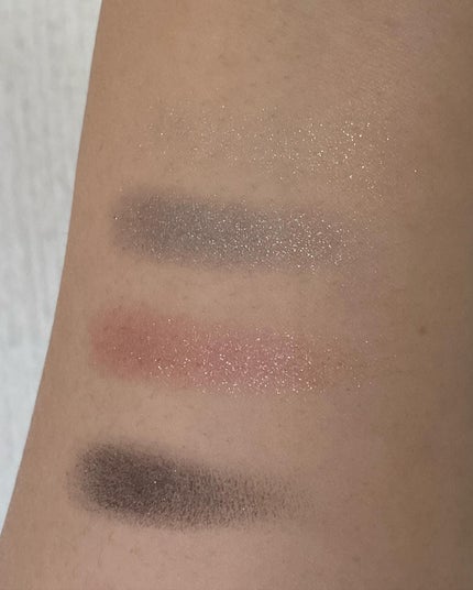 飴ゆちゃん🍬 on LIPS 「&beパレットアイシャドウグラムロック濃いめリップが好みで増え..」(6枚目)