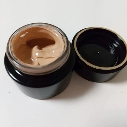 ザ クリーム ファンデーション 210/SUQQU/クリーム・エマルジョンファンデーションを使ったクチコミ(2枚目)