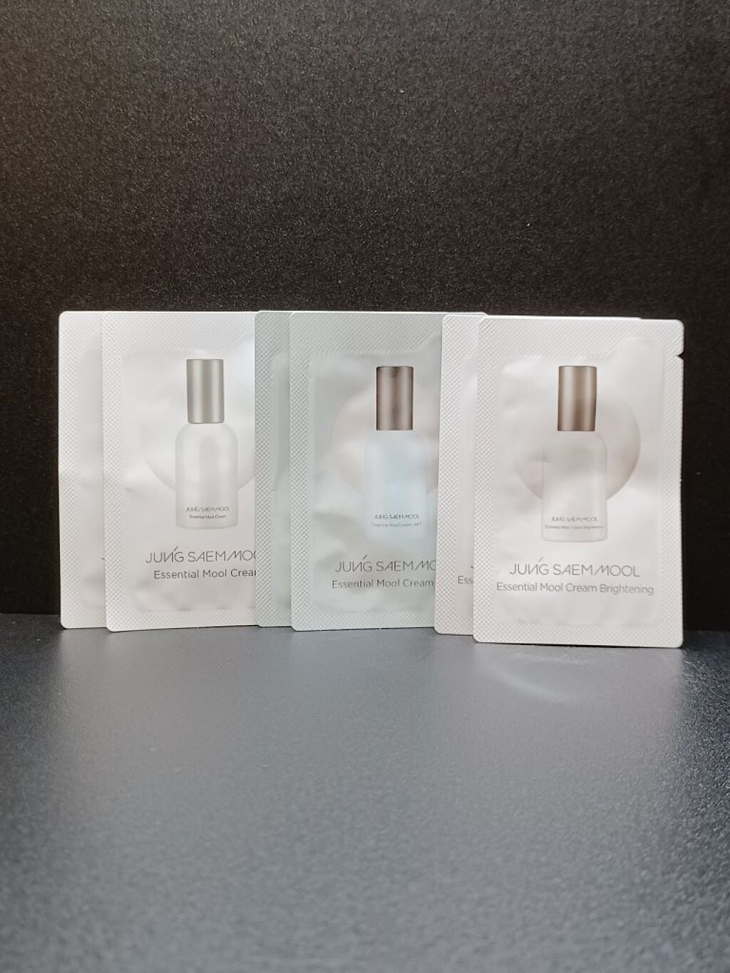 エッセンシャル スキン ヌーダー クッション/JUNG SAEM MOOL/クッションファンデーションを使ったクチコミ(8枚目)