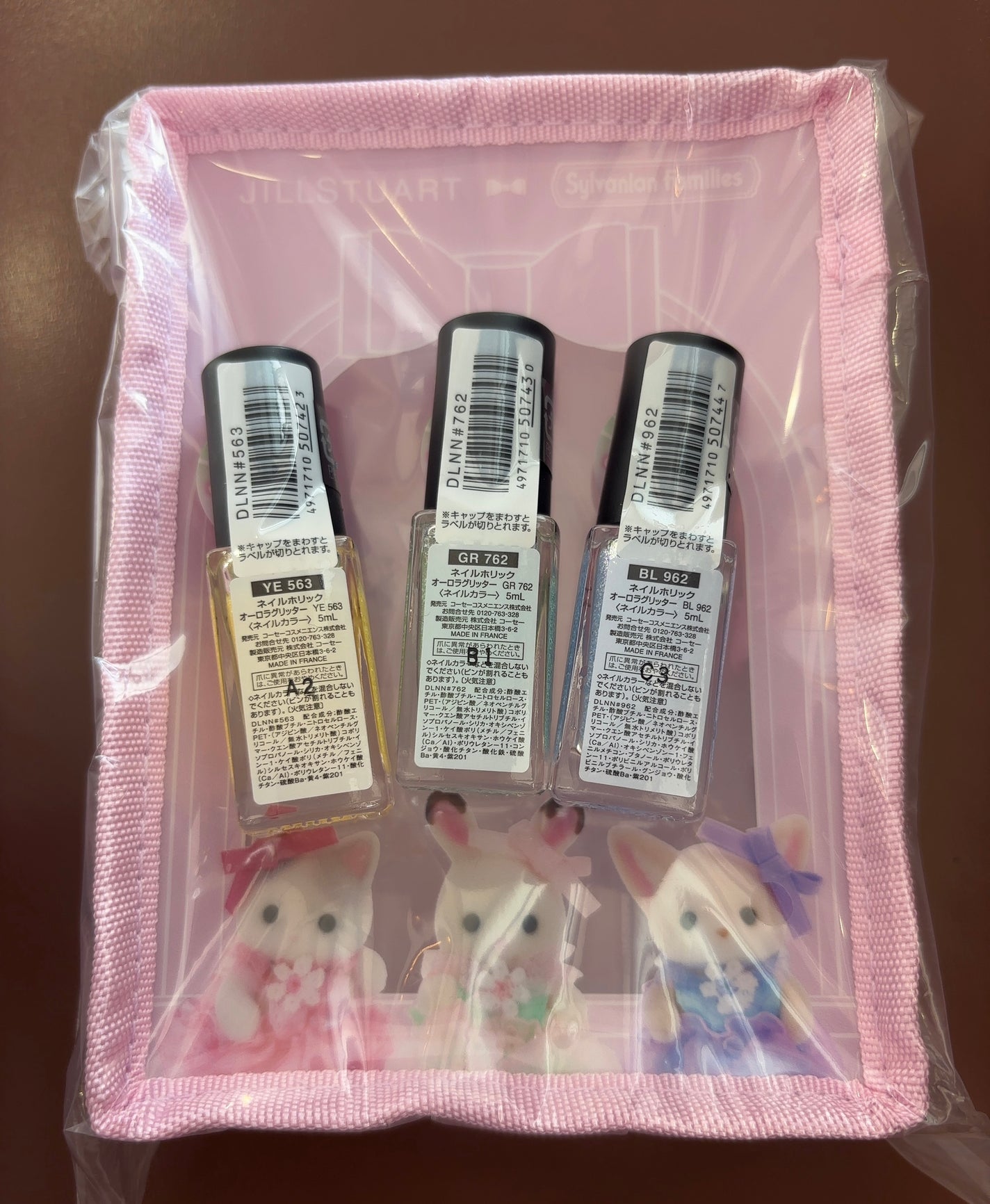 ネイルホリック Aurora Glitter/ネイルホリック/マニキュアを使ったクチコミ(2枚目)