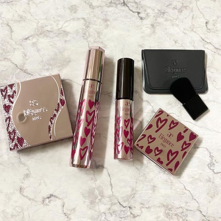 Elégance エレガンス コフレ リメレンスのクチコミ「テーマは恋愛中毒🥰
#エレガンス
#エレガンスコフレリメレンス
わたしのクリスマスコフレ第.....」(1枚目)