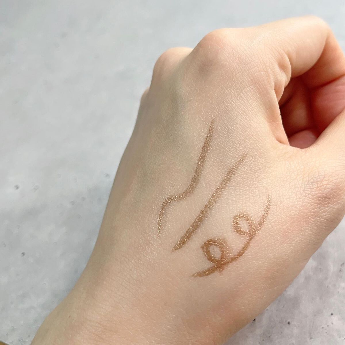 アイデザインライナー/COCOROIKI/リキッドアイライナーを使ったクチコミ（3枚目）