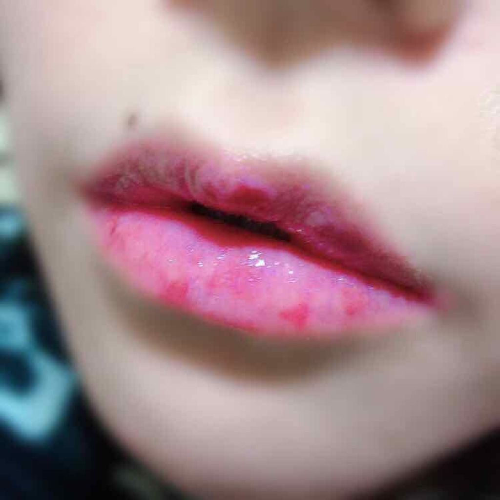 プランパーティントスティック 06 グリッターパープル/リップデコ/リップティントを使ったクチコミ（2枚目）