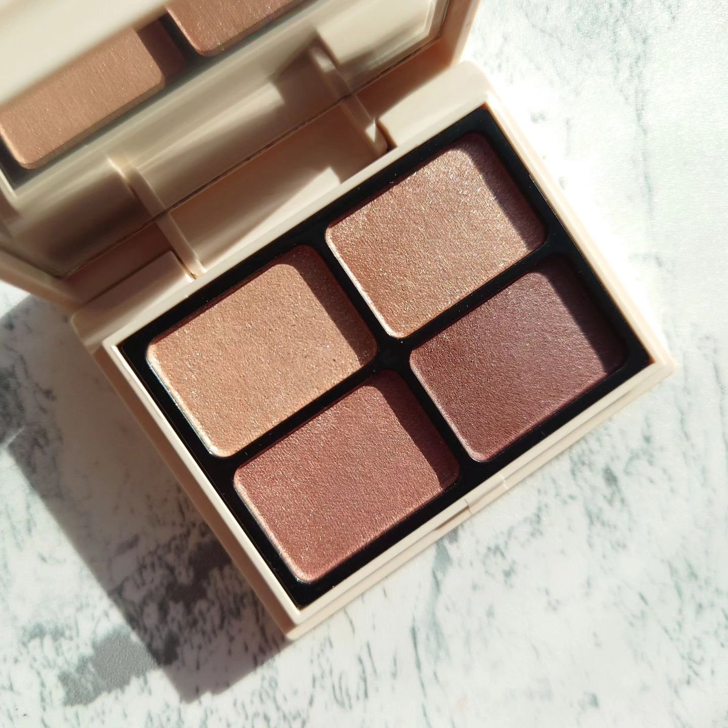 ニュアンスカラーアイズ/Enamor/アイシャドウパレットを使ったクチコミ(3枚目)