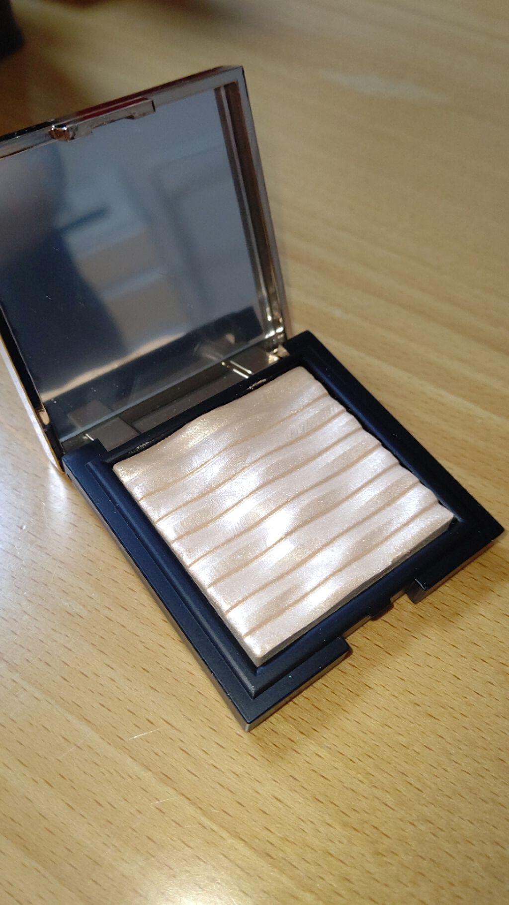 プリズム エアー ハイライター/CLIO/パウダーハイライトを使ったクチコミ(1枚目)