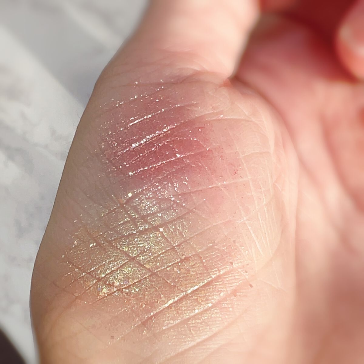 ラズル アイカラー/エレガンス ラズル /単色アイシャドウを使ったクチコミ(3枚目)