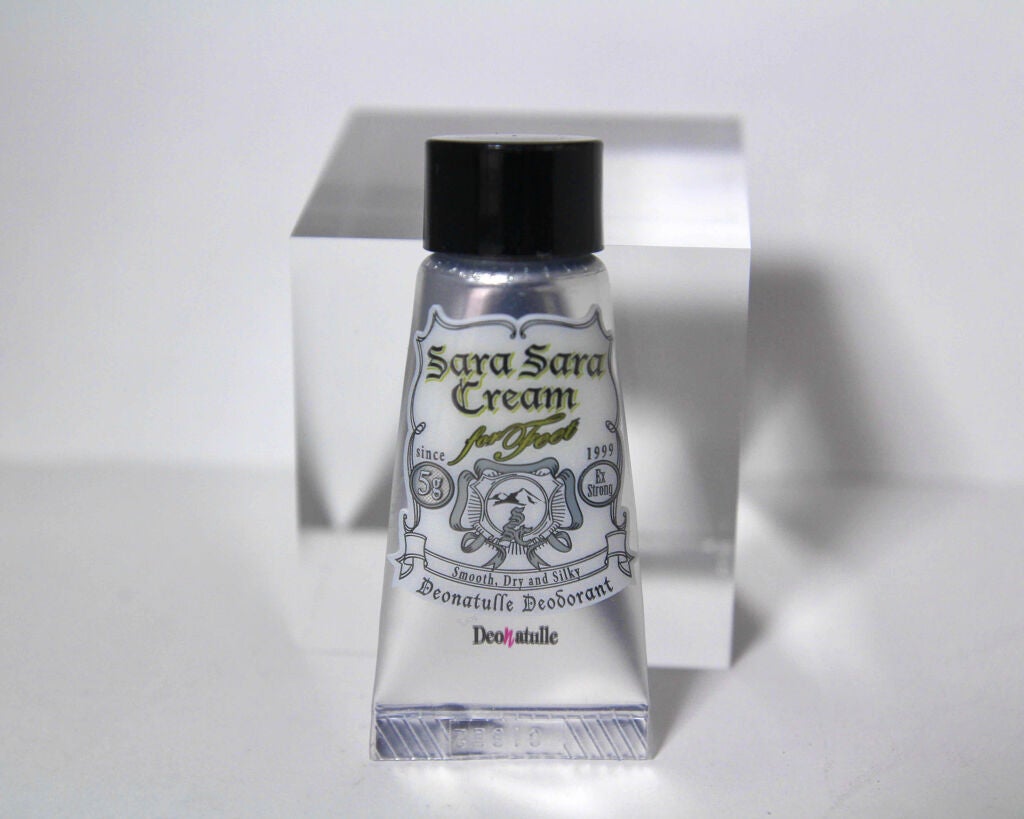 足指さらさらクリーム/デオナチュレ/デオドラント・制汗剤を使ったクチコミ(1枚目)