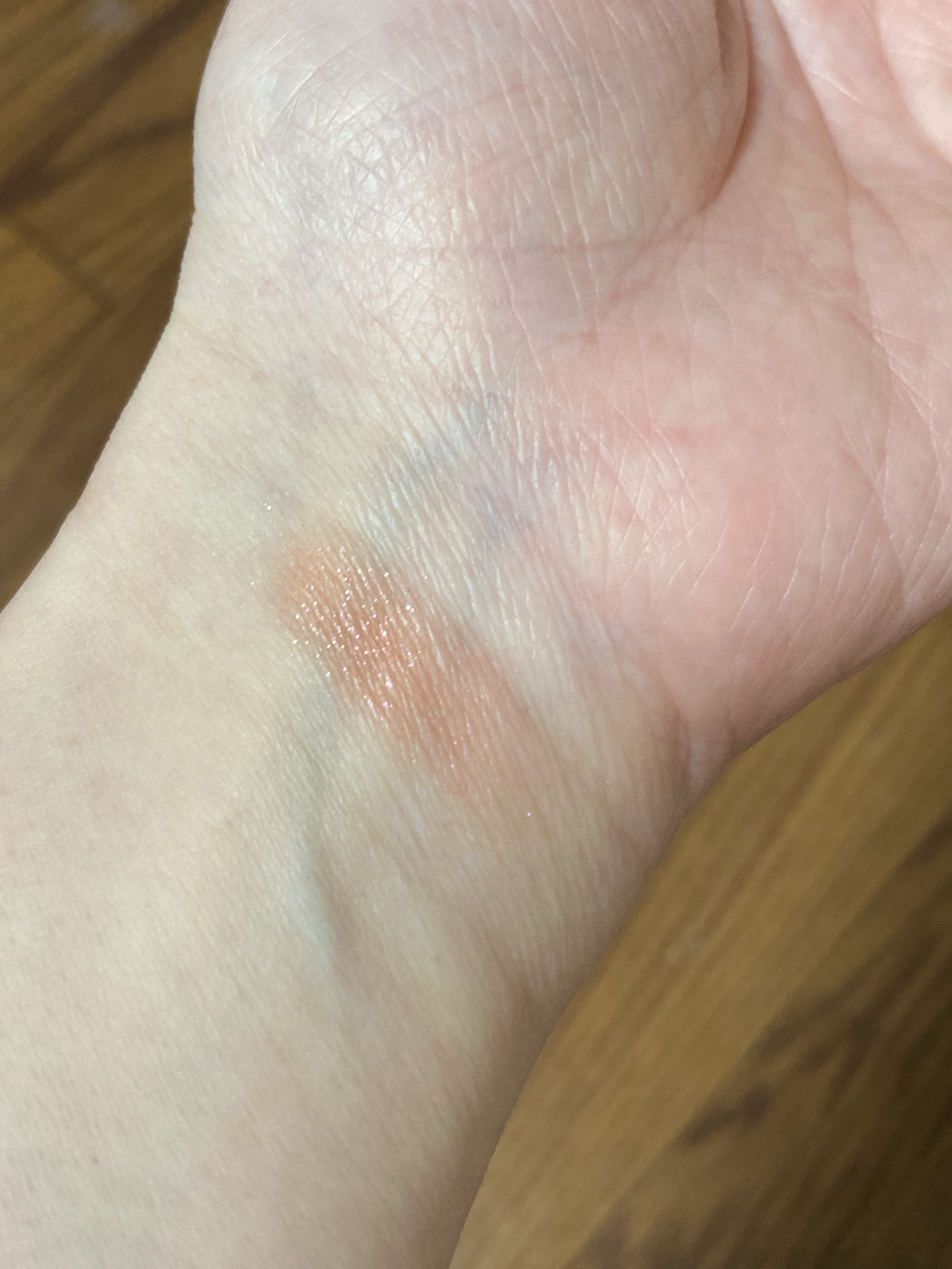 マイアイシャドウ グリッター/innisfree/単色アイシャドウを使ったクチコミ（2枚目）