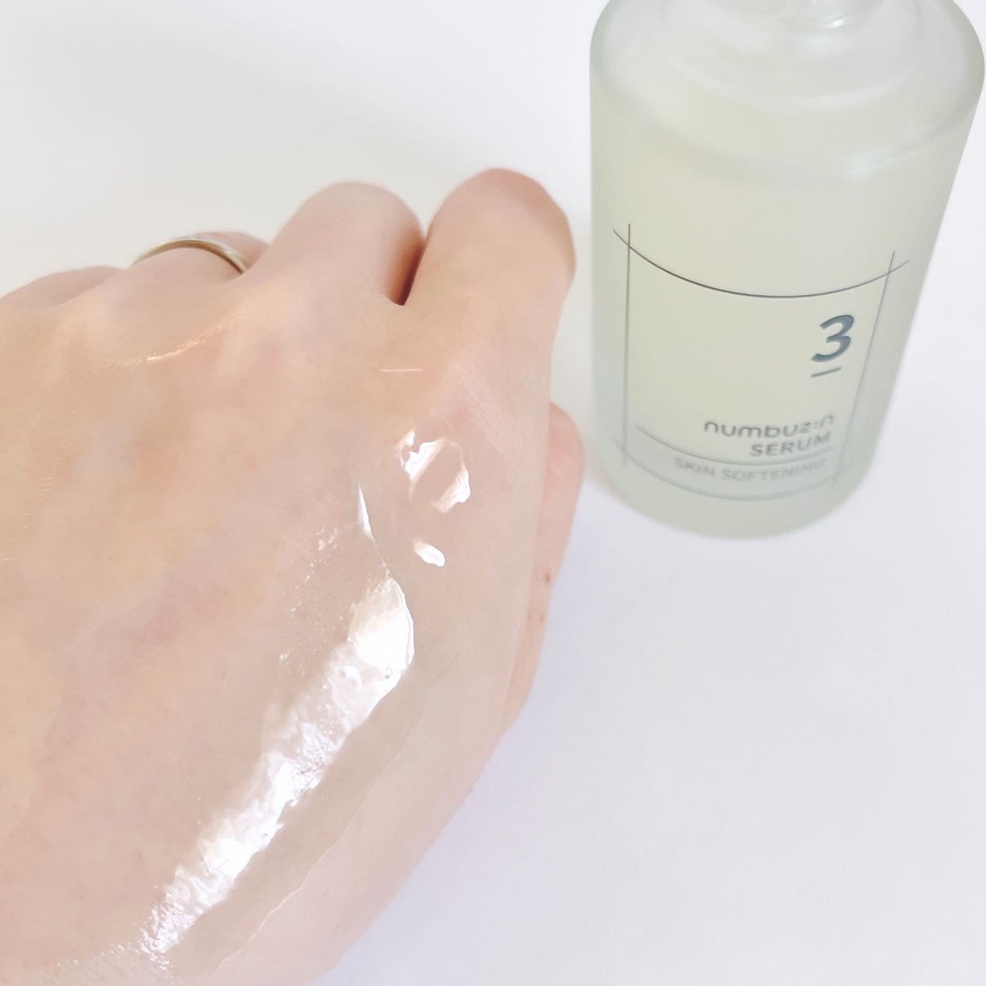 3番 すべすべキメケアセラム/numbuzin/美容液を使ったクチコミ(4枚目)