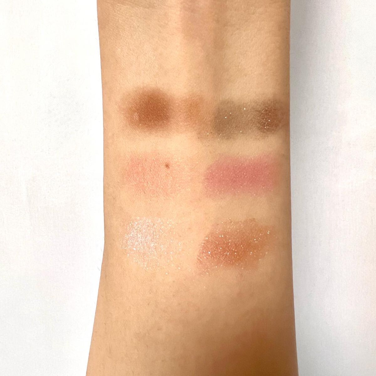 ミネラルクラッシィシャドー2022CF/エトヴォス/アイシャドウパレットを使ったクチコミ(5枚目)