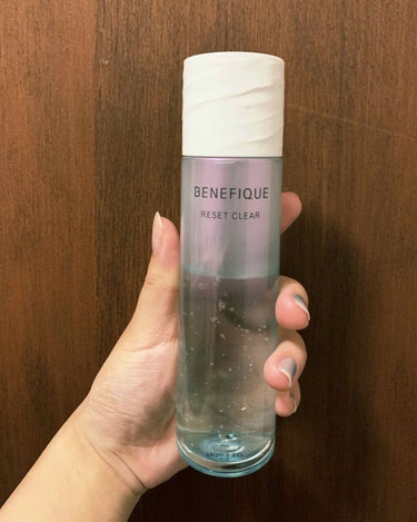 BENEFIQUEのリセットクリア使ってみました🥰

BENEFIQUEリセットクリア(拭き取り化粧水)
150ml  ¥3800＋税

凄くみずみずしくて、少しとろみのある化粧水です！！肌にのせたら、