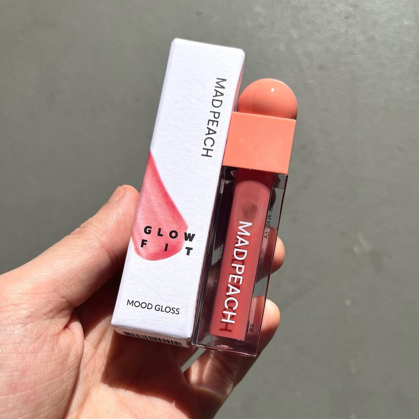 マッドピーチグロウフィットムードグロス/MAD PEACH/リップグロスを使ったクチコミ(5枚目)