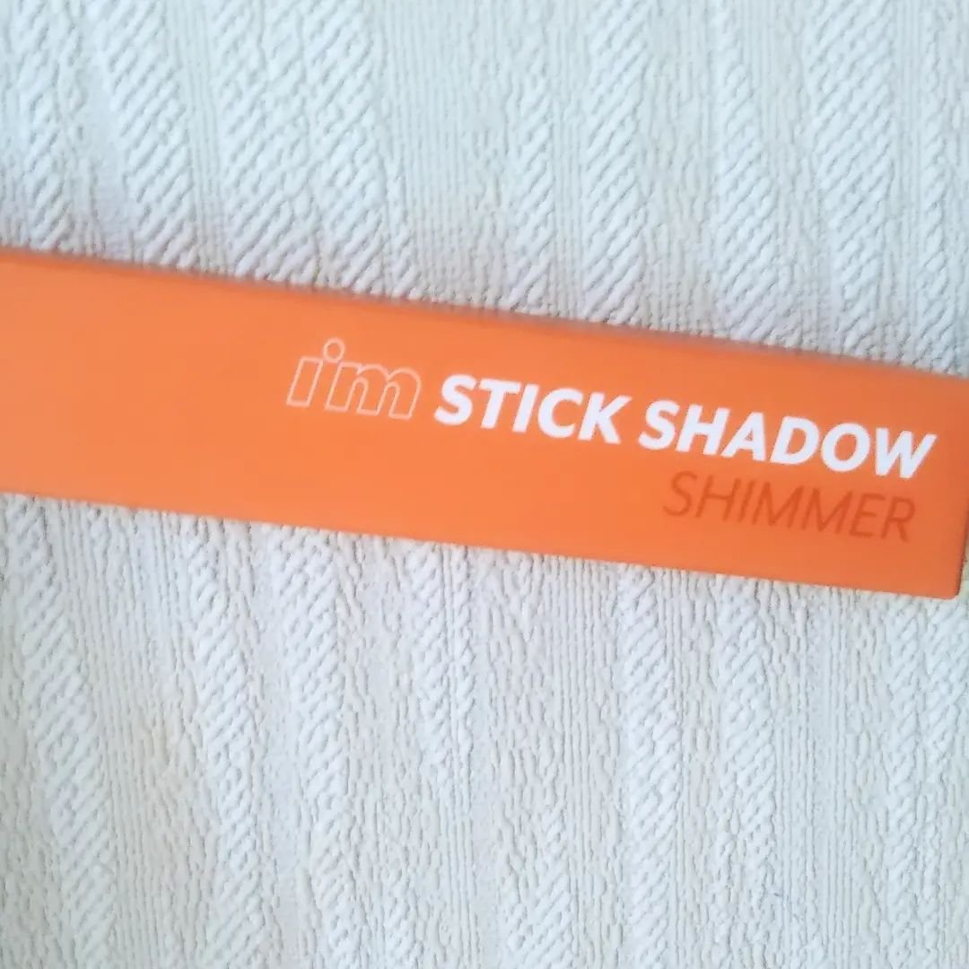 アイムスティックシャドウシマー/i’m meme/スティックアイシャドウを使ったクチコミ（2枚目）