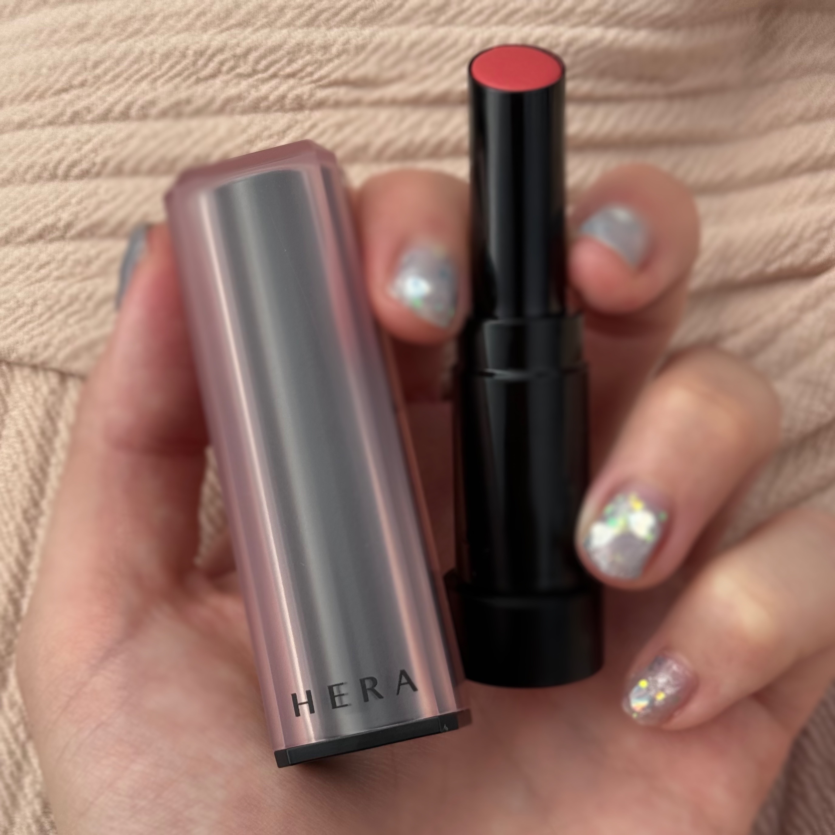 センシュアルパウダーマットリップスティック ソウルデイズ/HERA/口紅を使ったクチコミ（2枚目）
